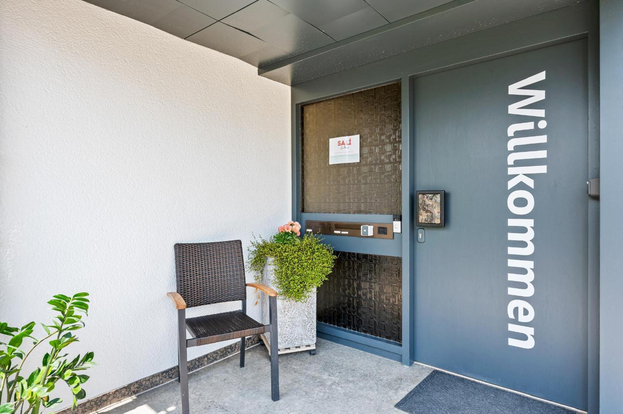 1Br 2Beds - Kleiner Privater Innenhof- Barrierefrei! -Frisch Saniert - Mozart Eins Bietigheim-Bissingen Dış mekan fotoğraf